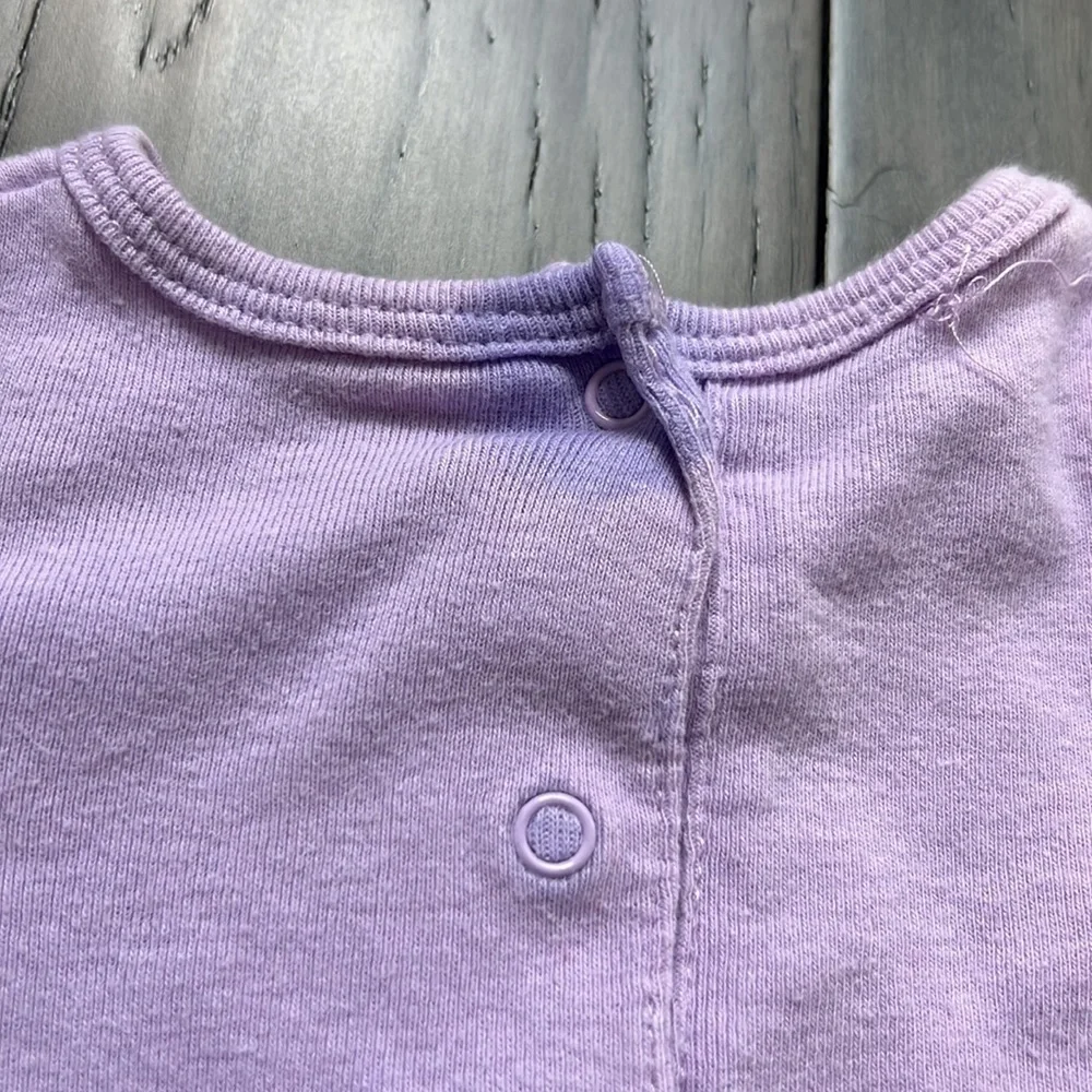 Vitamins baby girl Long sleeve onesie, with matching ruffled bottom leggings